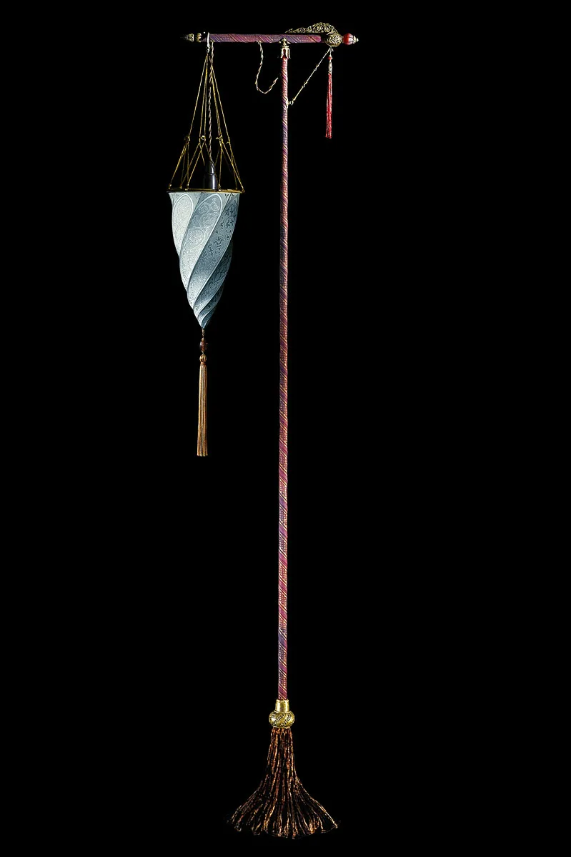 Fortuny Cesendello Classic light blue floor silk lamp red stand