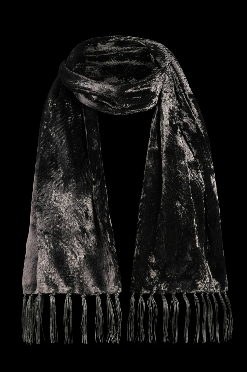 Fortuny furrowed velvet scarf with fringes