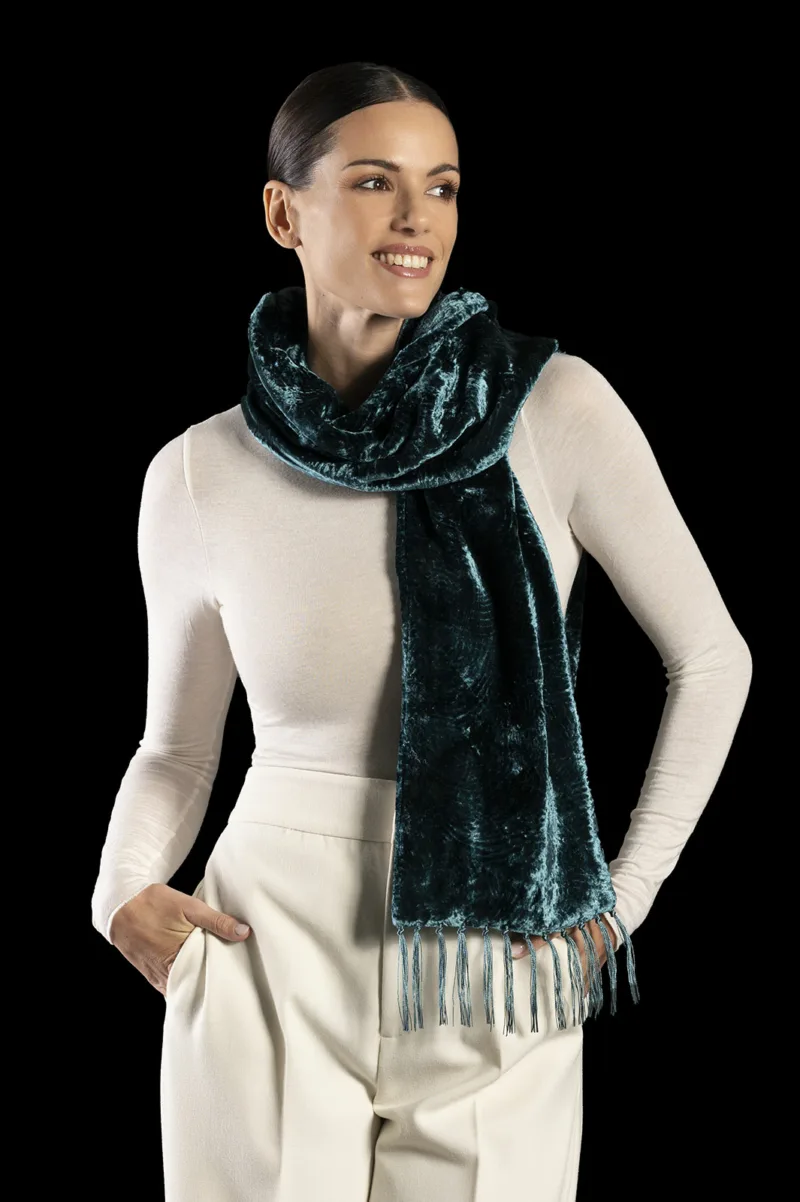 Fortuny furrowed velvet scarf with fringes